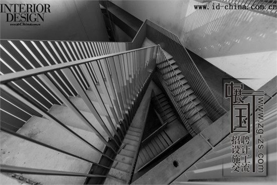 f5cd444cc4204e36b61bf3d398d17b07.jpg