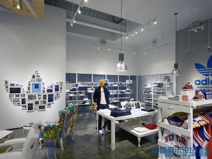 Adidas-Originals-Atelier-Sid-Lee-Architecture-New-York-03.jpg