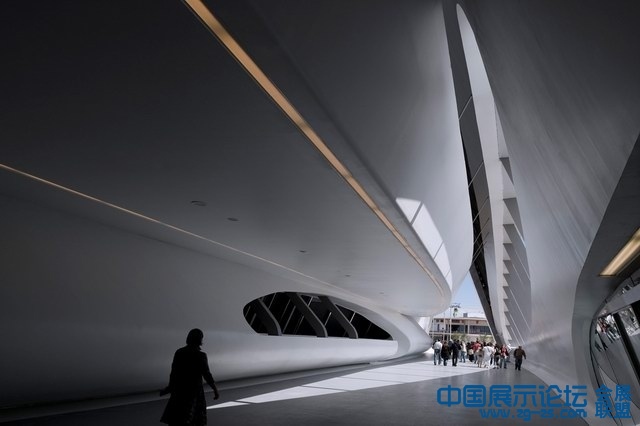 Zaragoza-Bridge-Pavilion-8.jpg