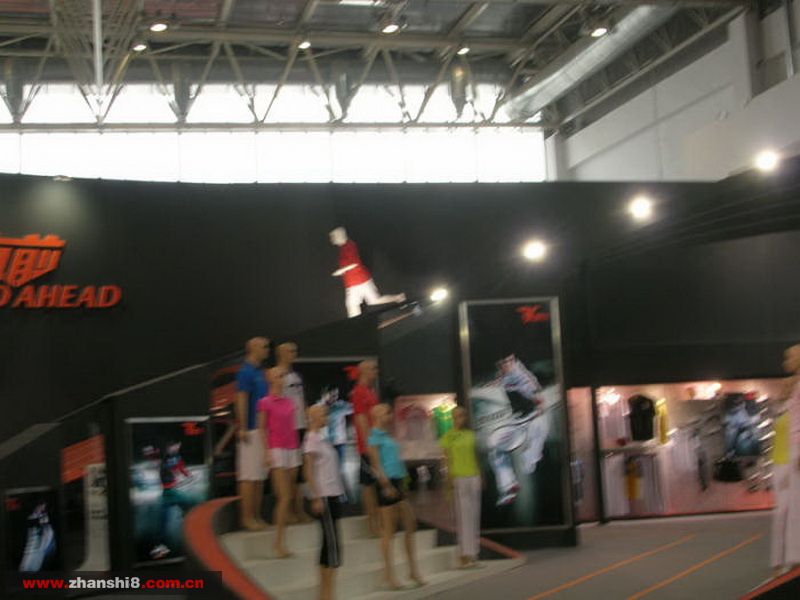 1303641q5fb.jpg