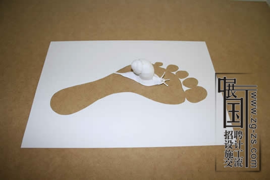 WalkingSnail1_000.jpg
